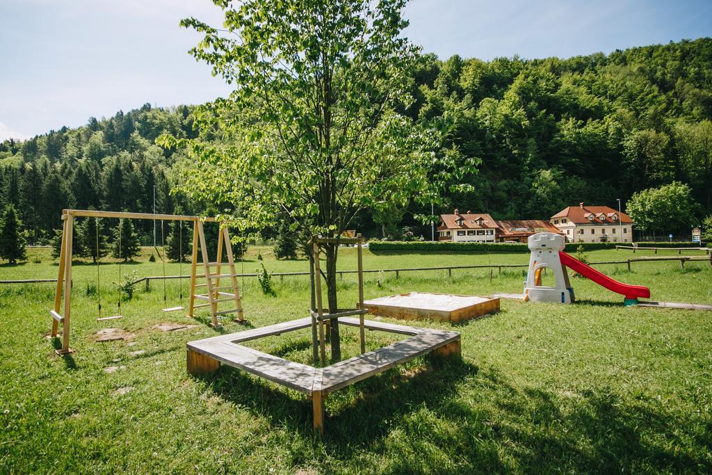 Pocitniska Hiska Pod Skalco Villa Kamnik Exterior photo